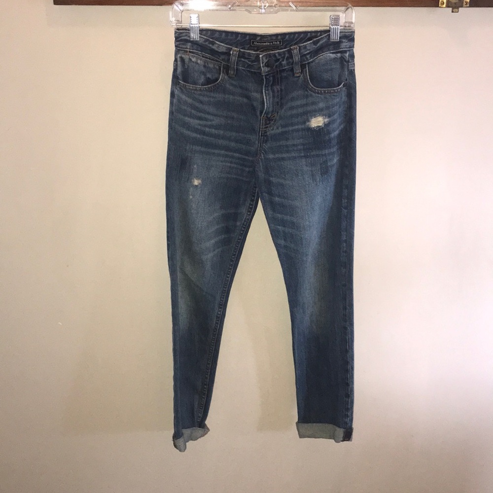 Abercrombie & Fitch Signature Collection